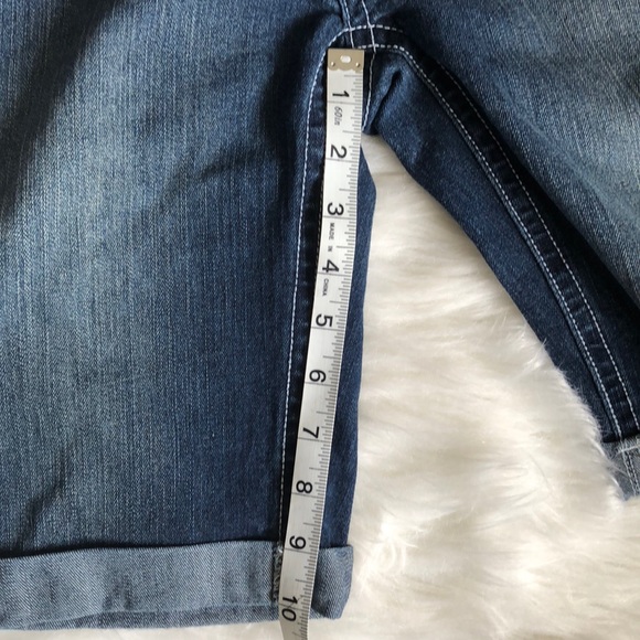 Bubblegum Jean Shorts - Picture 5 of 7